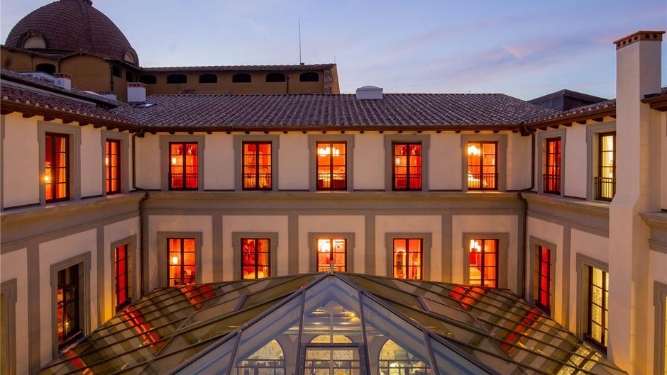 25hours Hotel Piazza San Paolino Exterior