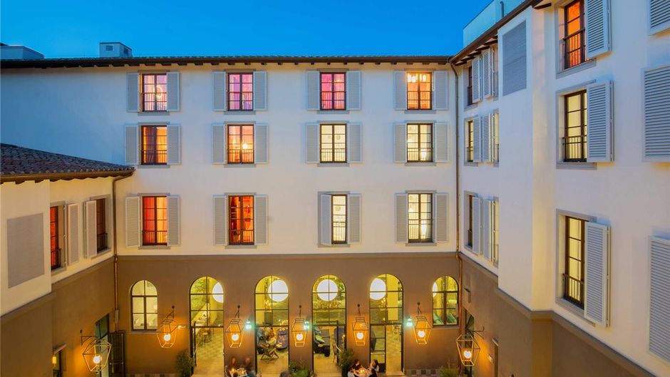 25hours Hotel Piazza San Paolino Exterior