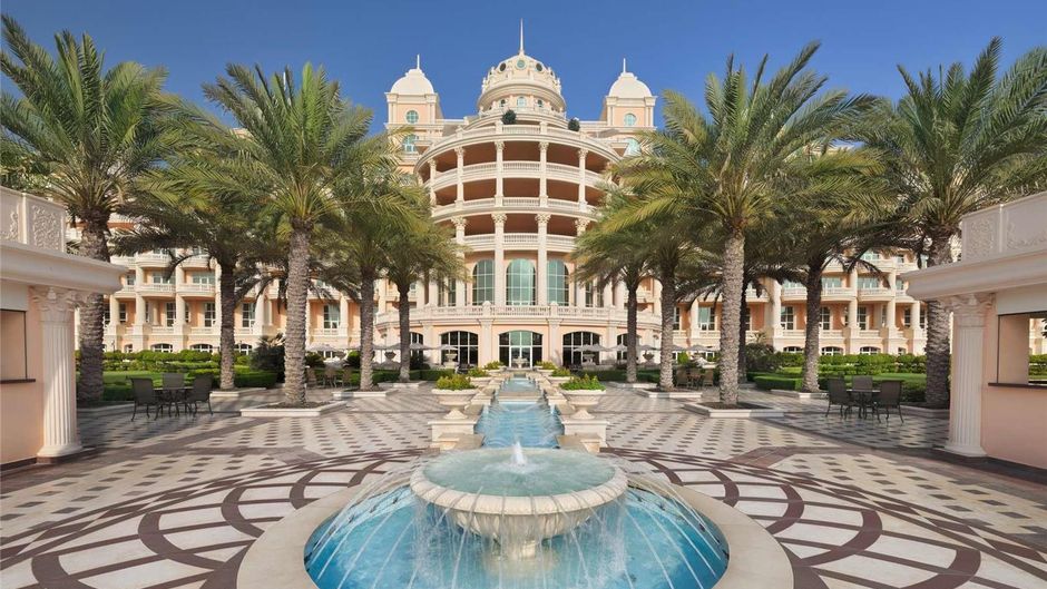 Raffles The Palm Dubai Exterior