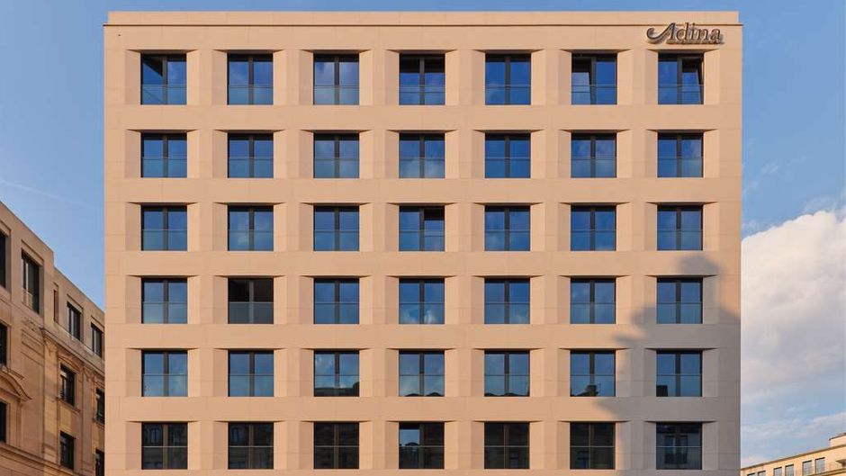 Adina Apartment Hotel Wiesbaden Exterior