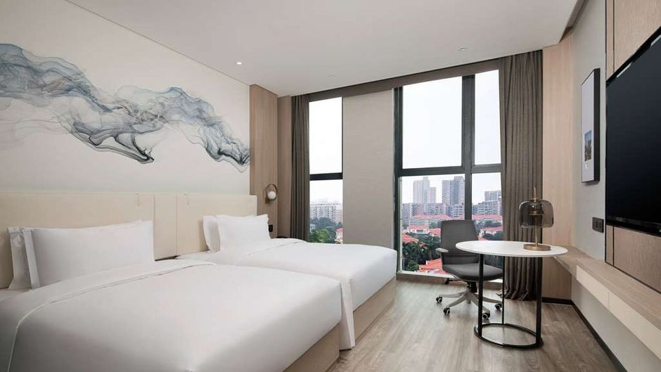 Ramada Encore by Wyndham Dongguan East Room