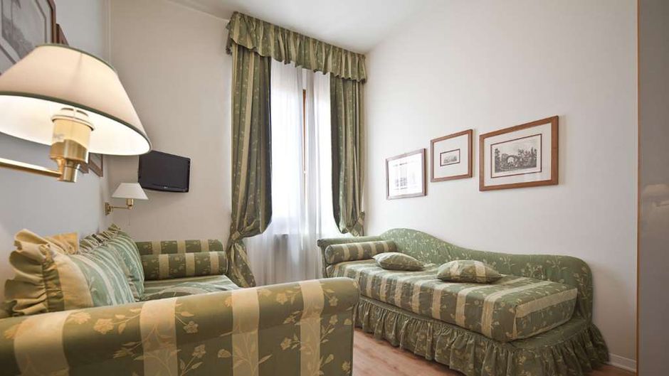 Hotel Italia Suite