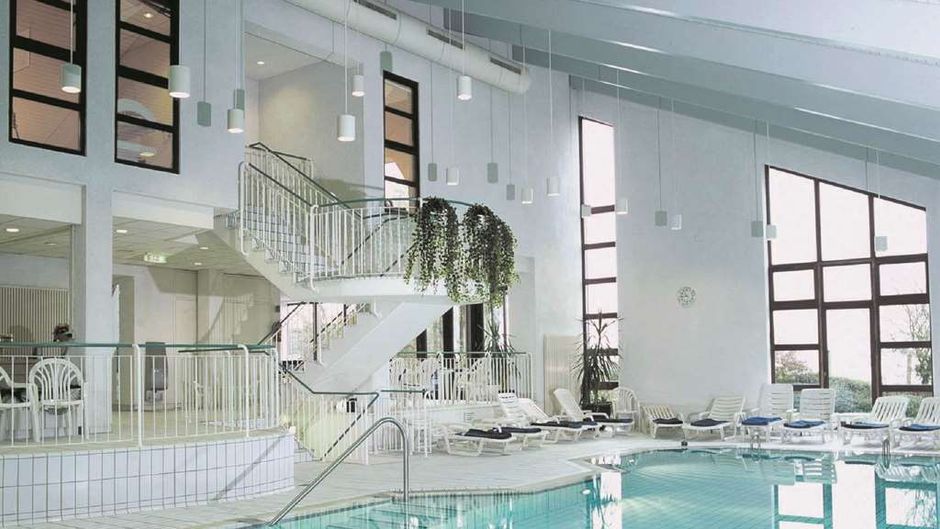 Trans World Hotel Kranichhoehe Pool