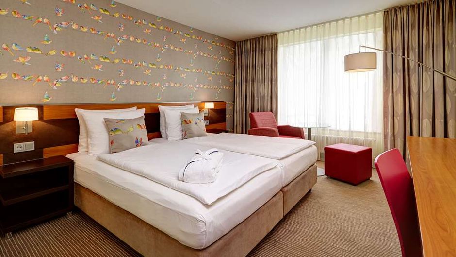 Trans World Hotel Kranichhoehe Room