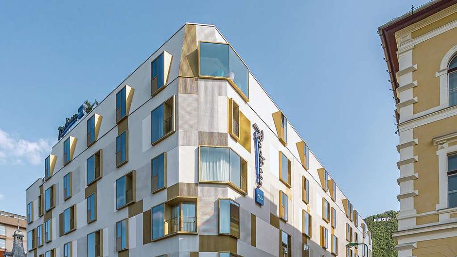 Radisson Blu Aurum Hotel Brasov Exterior