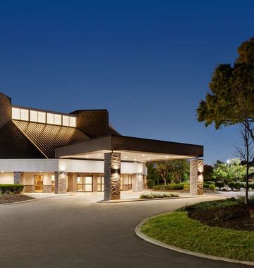 DoubleTree by Hilton Columbus Dublin