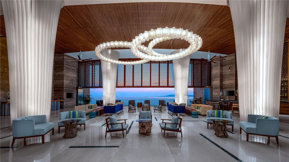 Hilton Vallarta Riviera All-Inclusive Resort Lobby