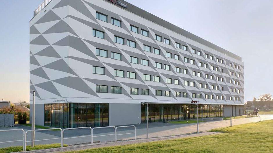 Hampton by Hilton Krakow Airport Exterior