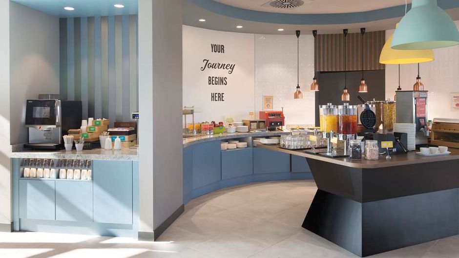 Hampton by Hilton Krakow Airport Restaurant