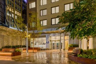 DoubleTree by Hilton Times Square South