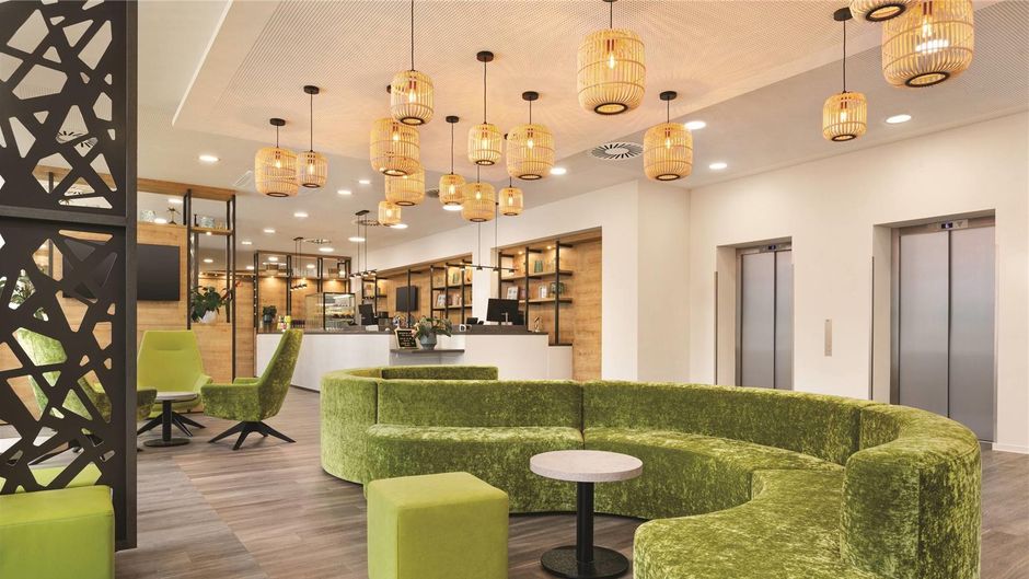 Super 8 by Wyndham Chemnitz Lobby