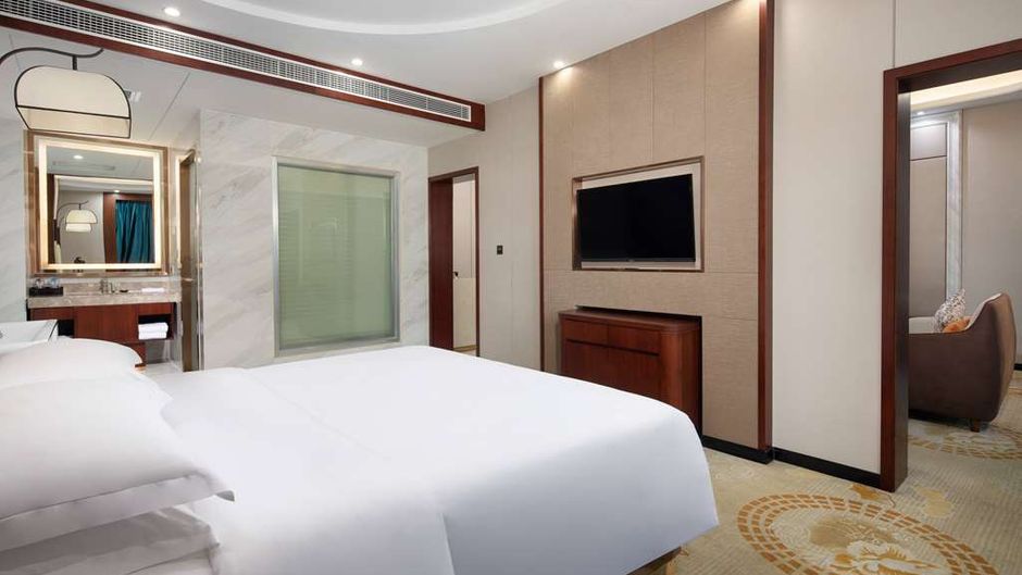 Ramada by Wyndham Changsha North Room