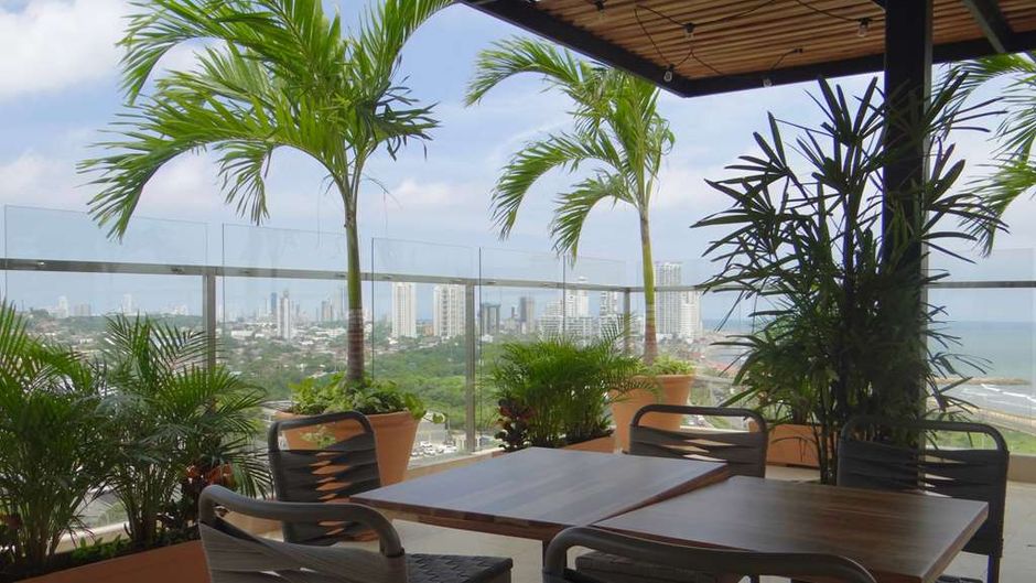 Wyndham Garden Cartagena Pool