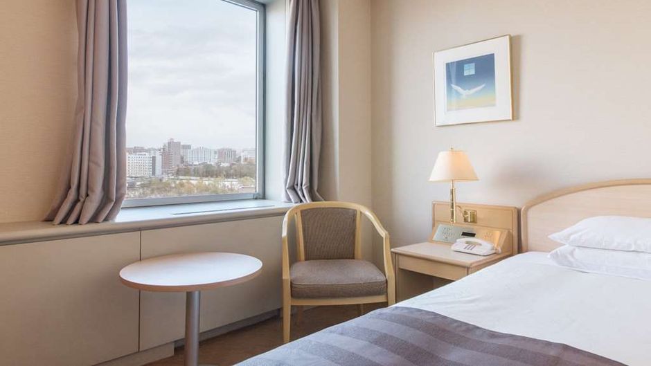 Sapporo Park Hotel Room