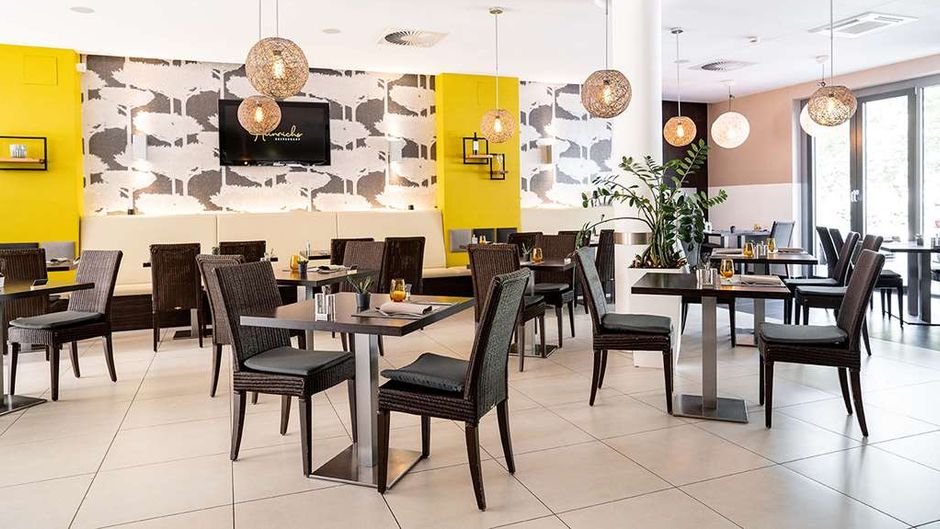 LanzCarre Hotel, Radisson Individuals Restaurant