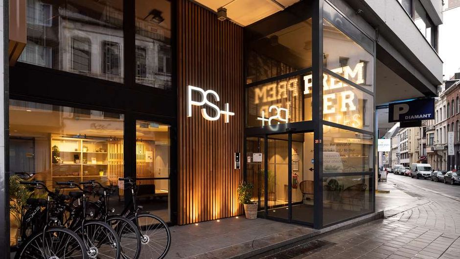 Premier Suites Plus Antwerp Exterior