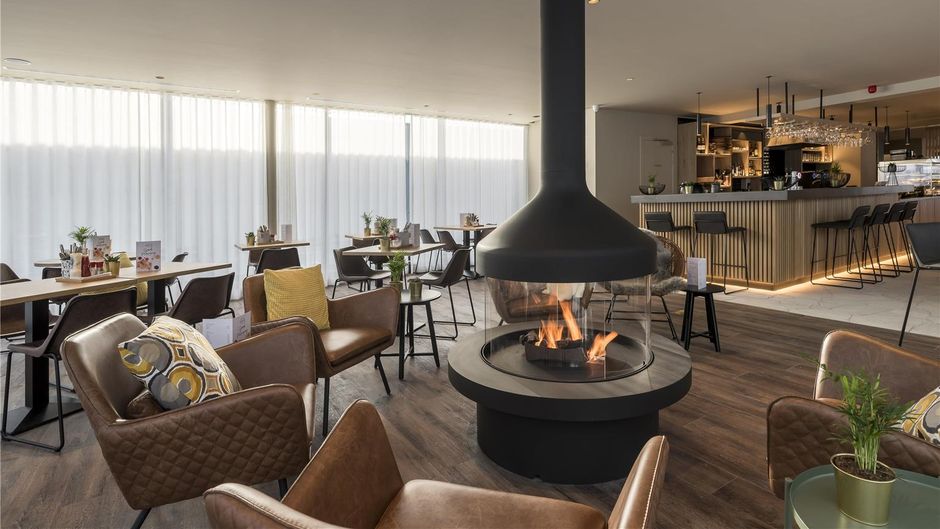 Premier Suites Plus Antwerp Restaurant