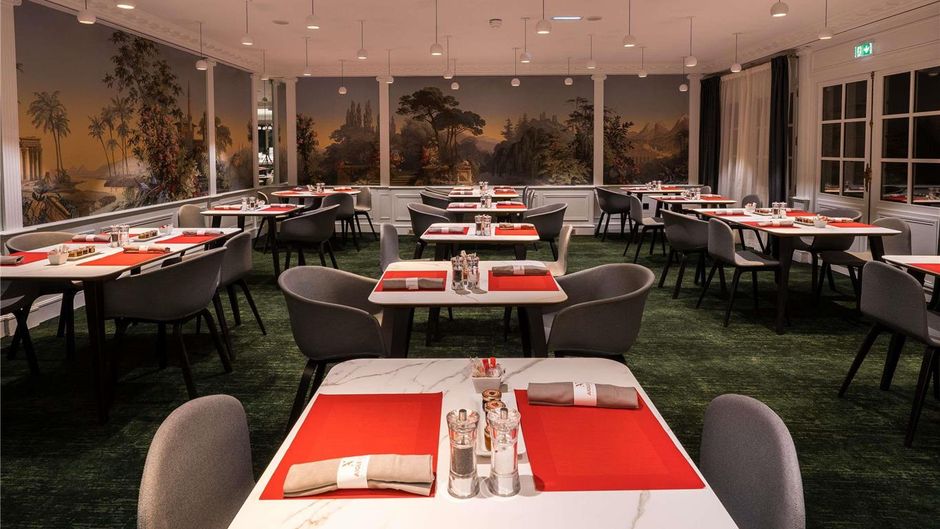 Aigle Noir Fontainebleau MGallery Restaurant