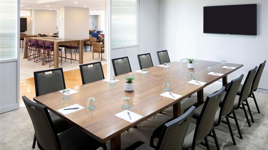 Mercure Sydney Blacktown Meeting