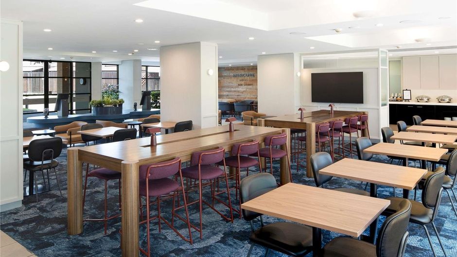 Mercure Sydney Macquarie Park Exterior
