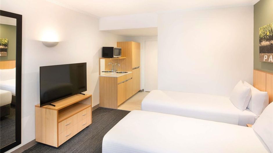 Mercure Sydney Macquarie Park Room