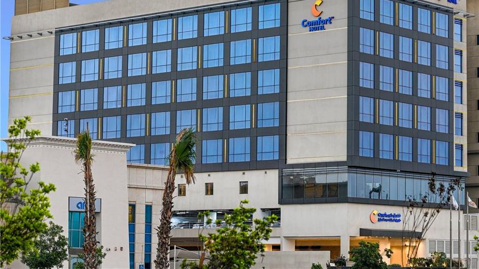 Comfort Hotel Jeddah King Road Exterior