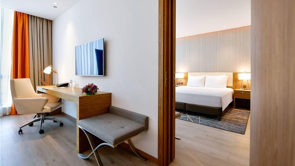 Clarion Hotel Jeddah Airport Suite