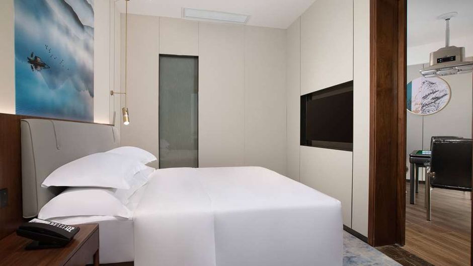 Days Hotel by Wyndham Changsha South Suite