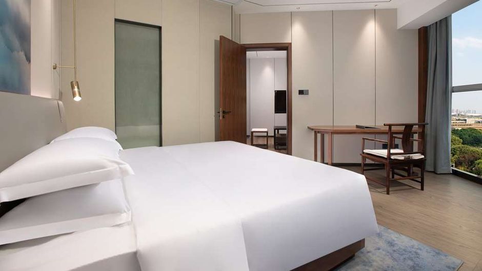 Days Hotel by Wyndham Changsha South Suite