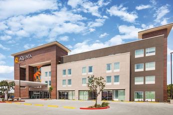La Quinta Inn & Sts by Wyndham Bardstown