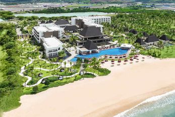 Pullman Lombok Mandalika Beach Resort