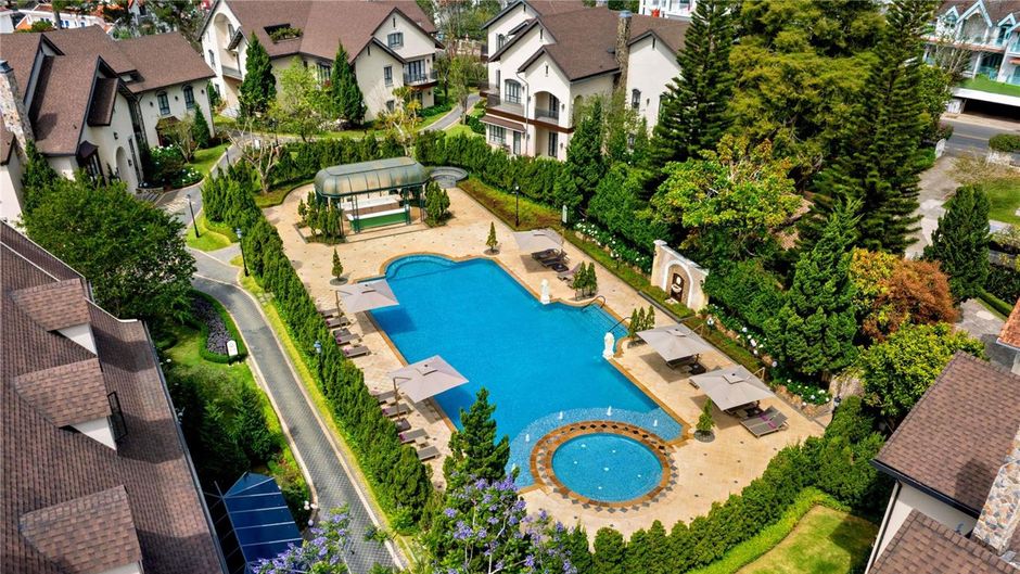 Grand Mercure Dalat Exterior
