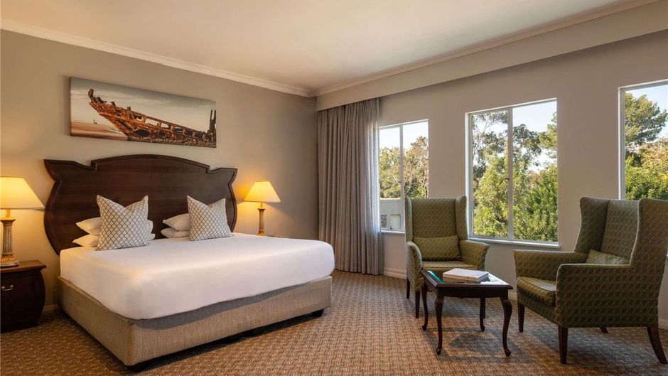 Mercure Hotel Windhoek Room