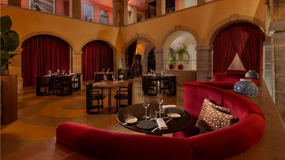 Cour des Loges Lyon, Radisson Coll Hotel Restaurant
