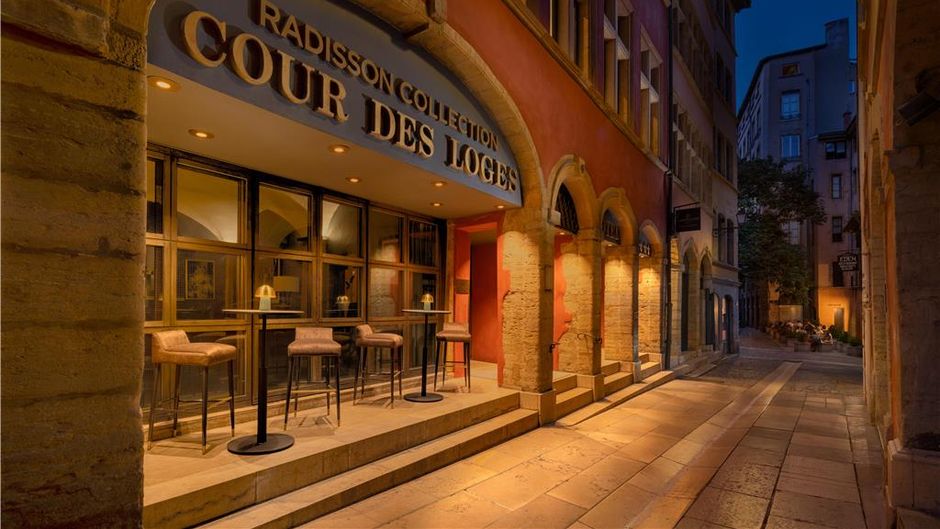 Cour des Loges Lyon, Radisson Coll Hotel Exterior