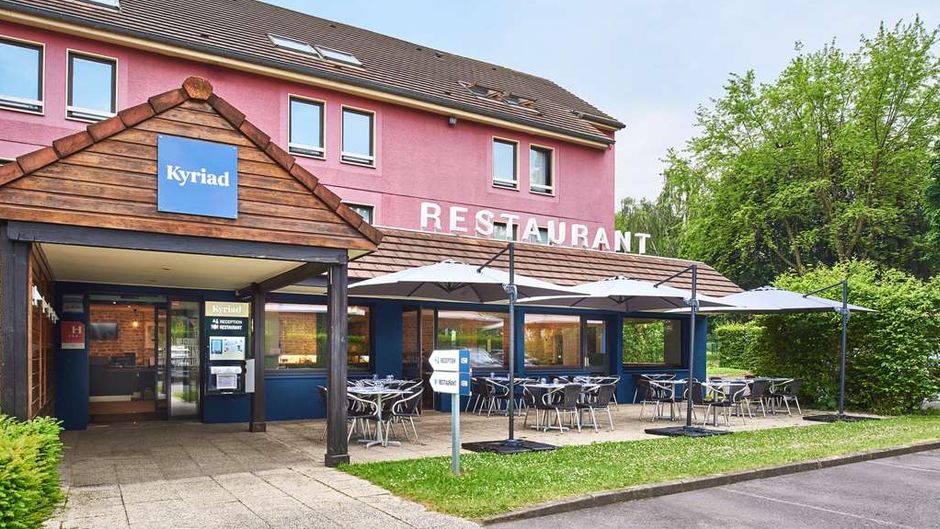 Kyriad Hotel Lille-Mons en Baroeul Exterior