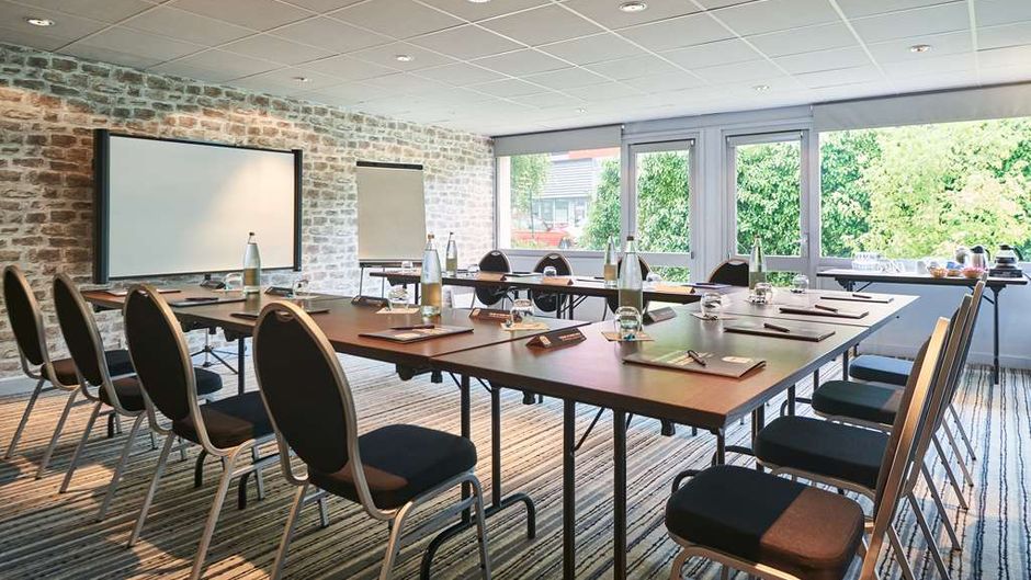 Kyriad Hotel Lille-Mons en Baroeul Meeting