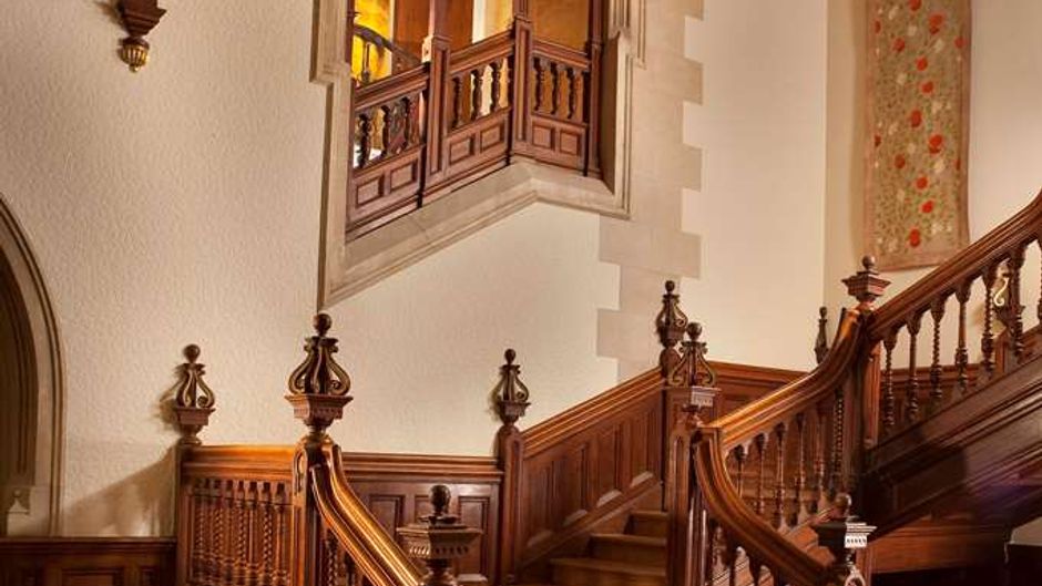 Pendley Manor Hotel Lobby