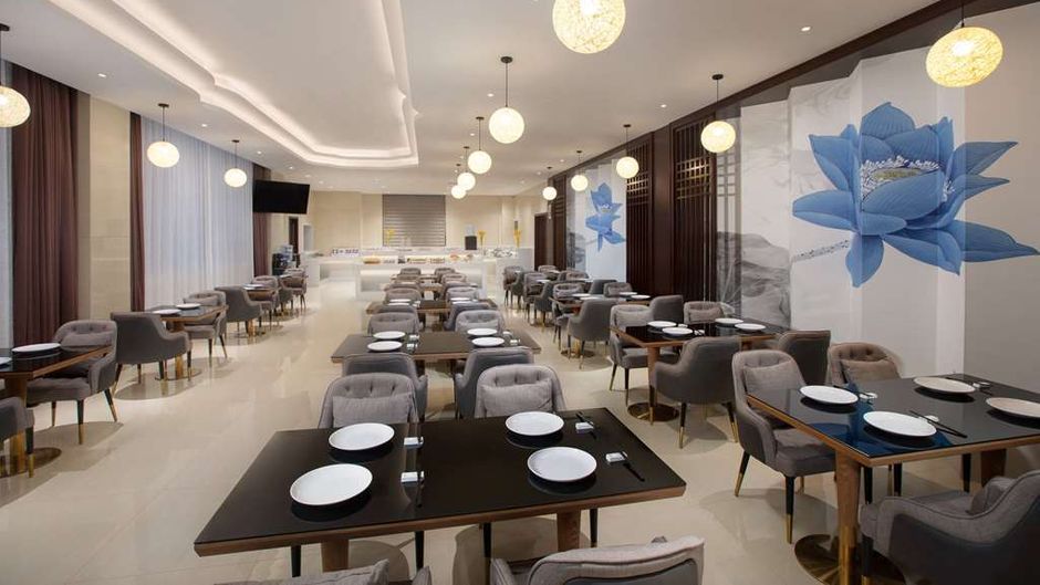 Ramada Encore by Wyndham Linqu Downtown Restaurant