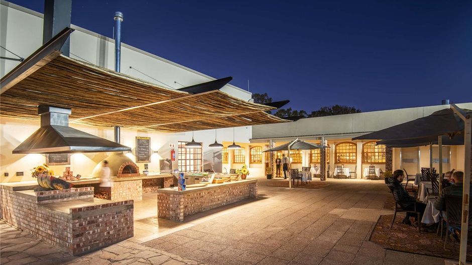 Moevenpick Hotel Windhoek Restaurant