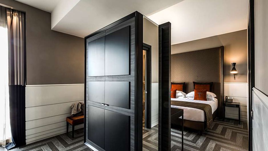 The Tribune Hotel Suite