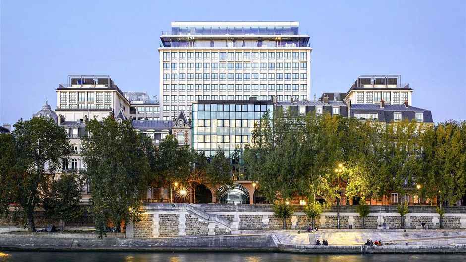 SO/Paris Exterior