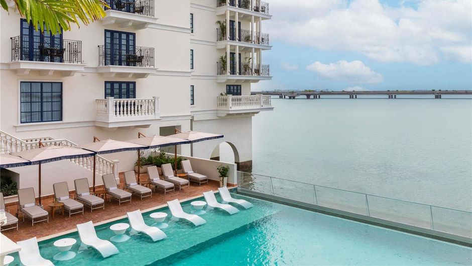 Sofitel Legend Casco Viejo Pool