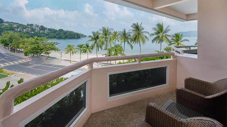 Homm Bliss Southbeach Patong Room