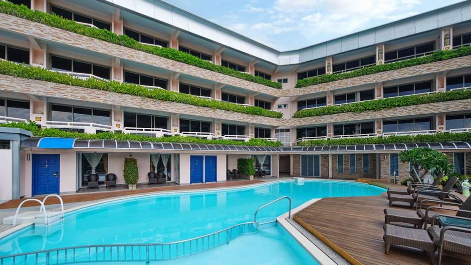 Homm Bliss Southbeach Patong Pool