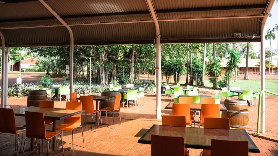 Contour Hotel Restaurant
