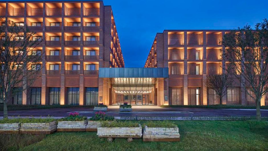 Taoxichuan Hotel Exterior