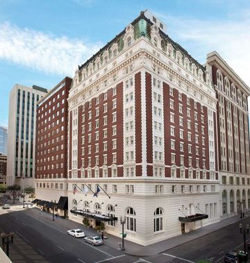 The Benson Portland Curio Coll by Hilton