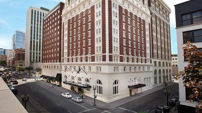 The Benson Portland Curio Coll by Hilton