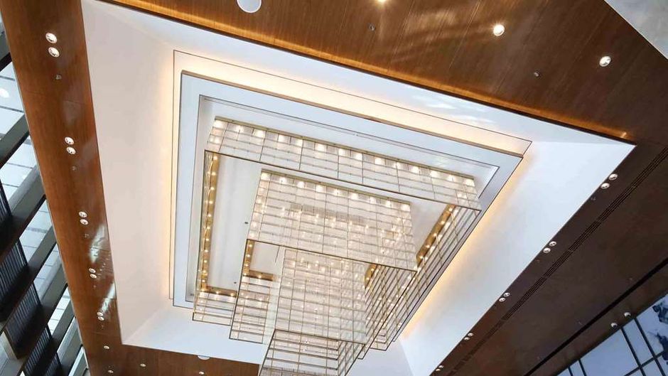 Howard Johnson Optics Valley Residence Lobby